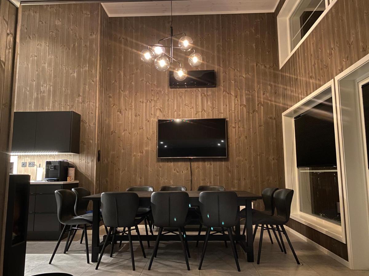 Hytte Naer Vannet, Jacuzzi Og Sauna วราดาล ภายนอก รูปภาพ