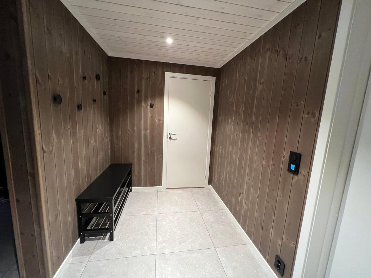 Hytte Naer Vannet, Jacuzzi Og Sauna วราดาล ภายนอก รูปภาพ