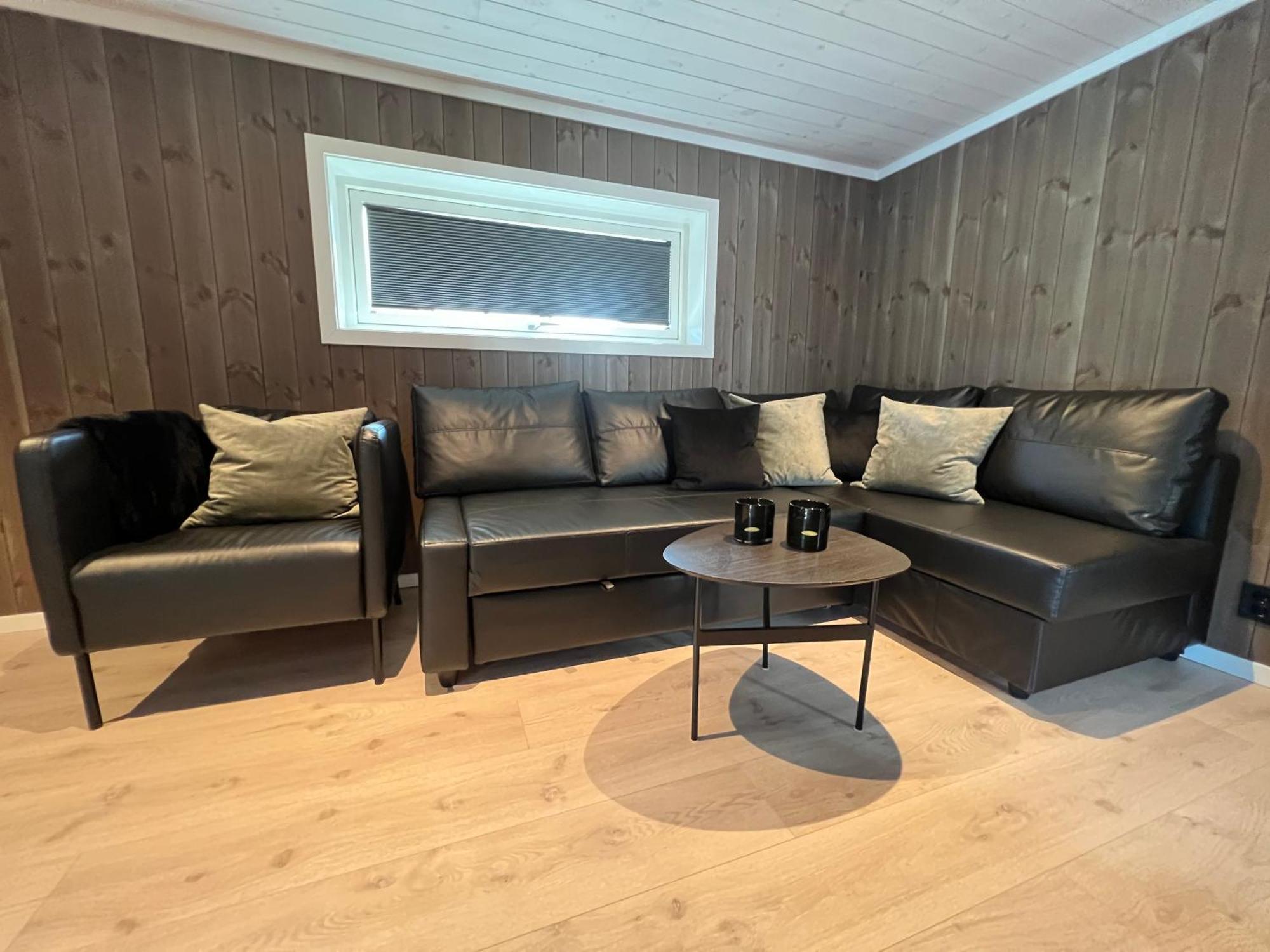 Hytte Naer Vannet, Jacuzzi Og Sauna วราดาล ภายนอก รูปภาพ